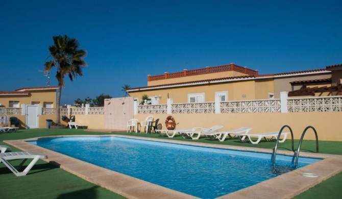 Beach Villa Peaceful and Sunny Terrace