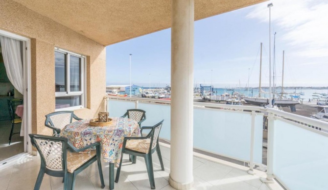 Seaview apartment in harbour with terrace