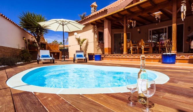 Villa Centrum Corralejo Beach private pool free wiffi