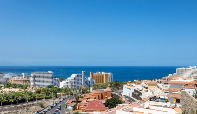 Ocean and Siam Park view Home by LoveTenerife