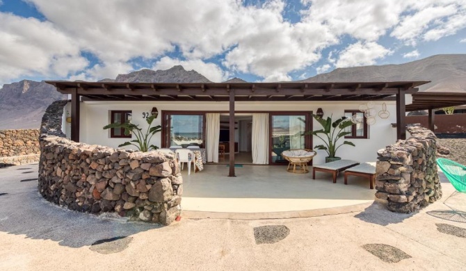 Villa Taguluche Famara