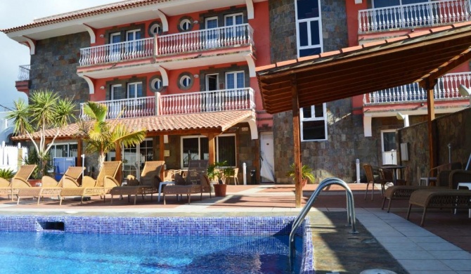 La Aldea Suites