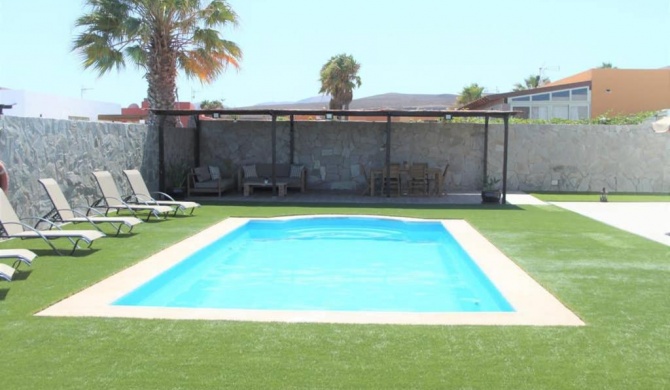 Villa & Golf & Heated Saltwater Pool & Leisure & WIFI