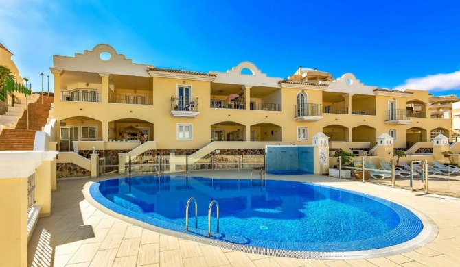 Bahia La Caleta - apartement with sunny balcony and sea view