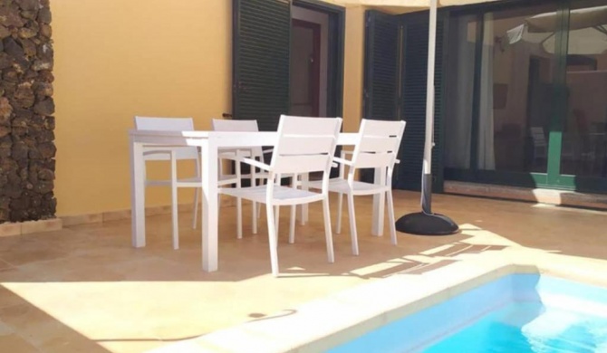 Anahi Homes Corralejo- Dracaena 20