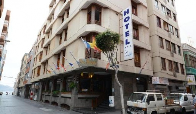 Aparthotel Las Lanzas