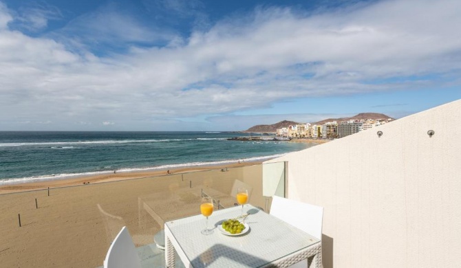 Beachfront Home Las Canteras 4 - Sea Views Terrace