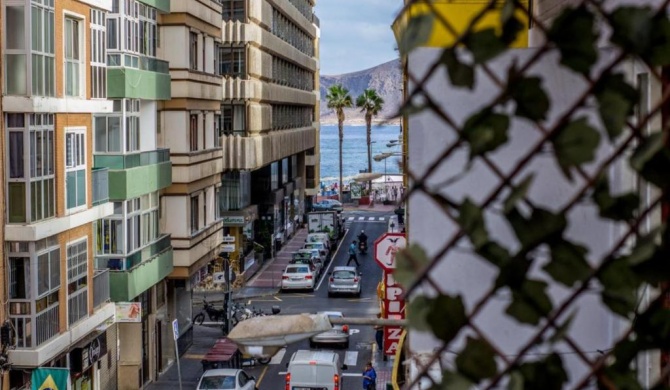 Shore View I Las Canteras by Canary365