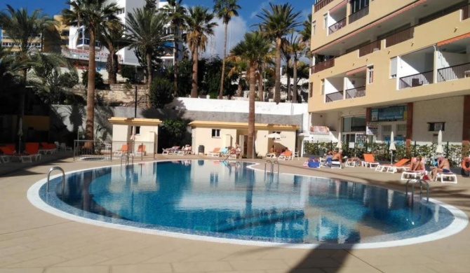 Los Cristianos beach apartment