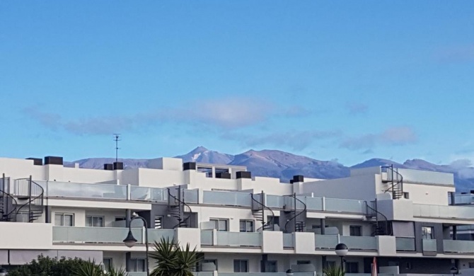 Vista Montaña Roja Medano