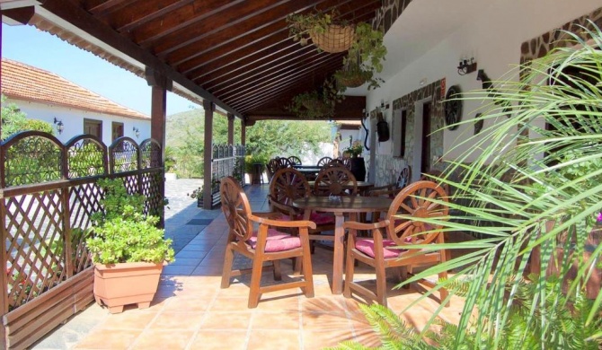 One bedroom appartement with furnished terrace and wifi at Los Silos 5 km away from the beach