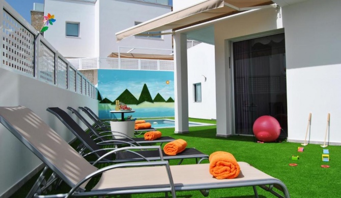 Big Villa Tauro with Private Heated Saltwater Pool & jacuzzi & BBQ & Game Room