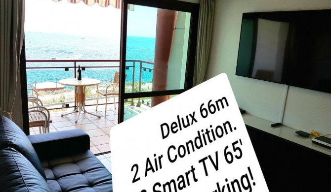 DELUXE 3 Room SEAVIEW on AMADORES beach PARKING inc