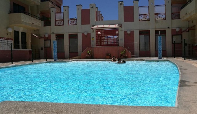 Arinaga Beach & Pool Apartment