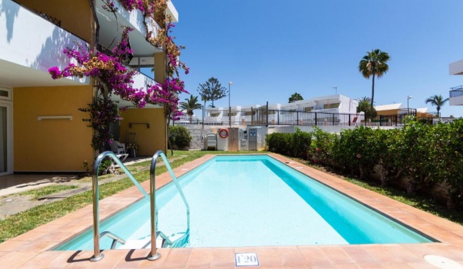 Apartamentos Melusina en Playa del Inglés al lado de la playa y las Dunas de Maspalomas